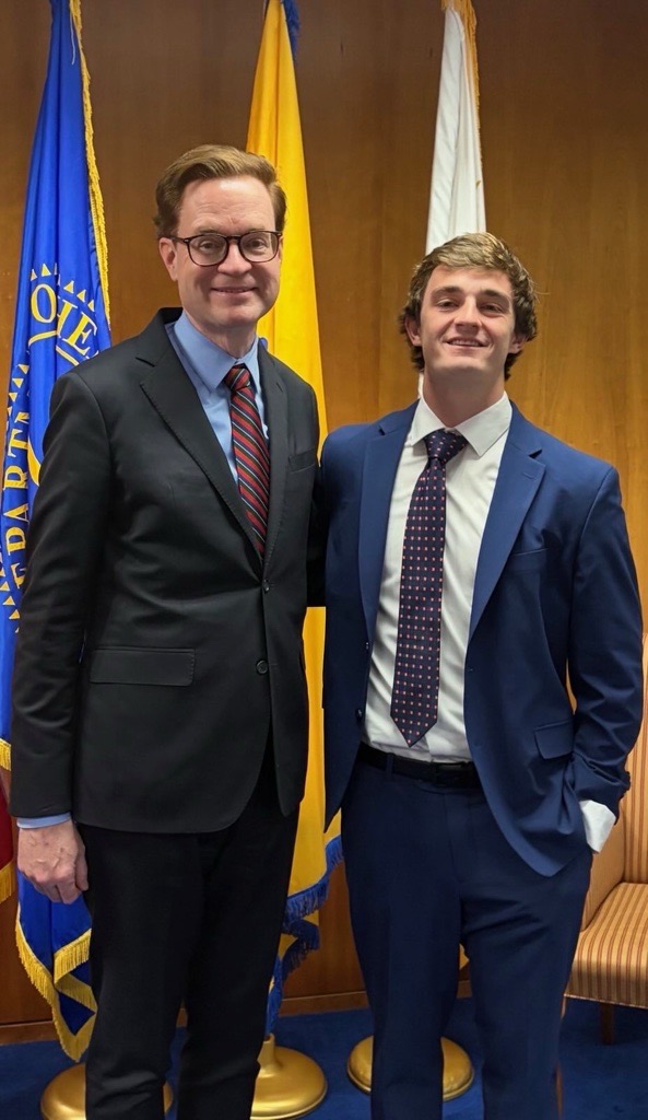 HHS_Jim's tweet image. Many working families struggle to afford child care and health care. My department administers programs to help them, and I will not let state officials divert taxpayer money into fraud. 

Nick Shirley is a courageous journalist who exposes fraud all over. We had a good chat…