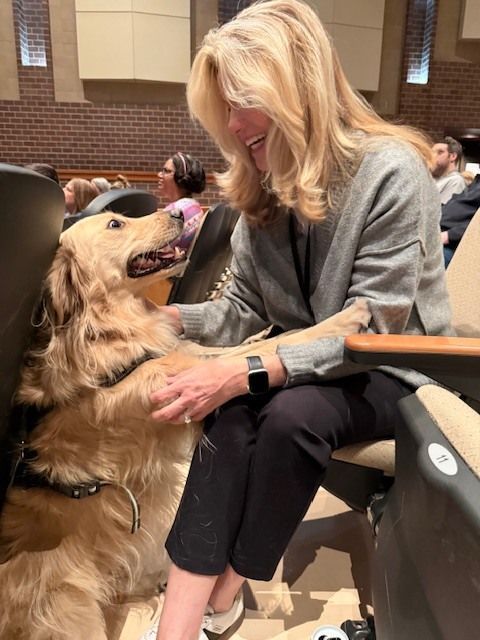 Staff meetings are just better with Willow. 🐾 She put in a little extra time this morning making sure our team felt the love. Definitely the most popular item on the agenda! 
#creeksidemiddleschool #carmelclayschools