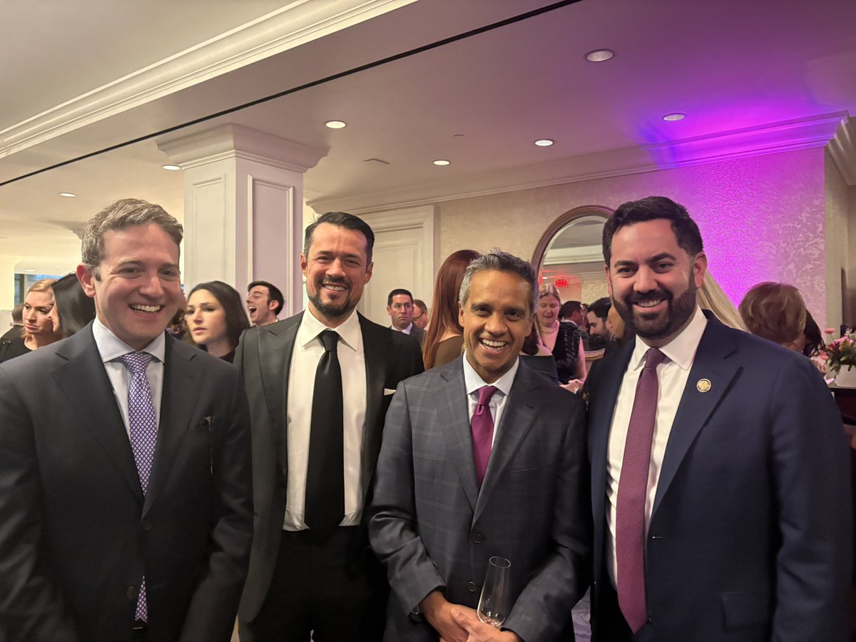 Wash Press Club Fndn tweet media