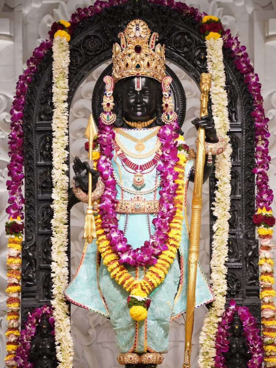 परमात्मा की तरफ वृत्ति होना "जागृति" है और संसार की तरफ वृत्ति होना "निद्रा" है।

                      !! “ जय श्री राम ” !!