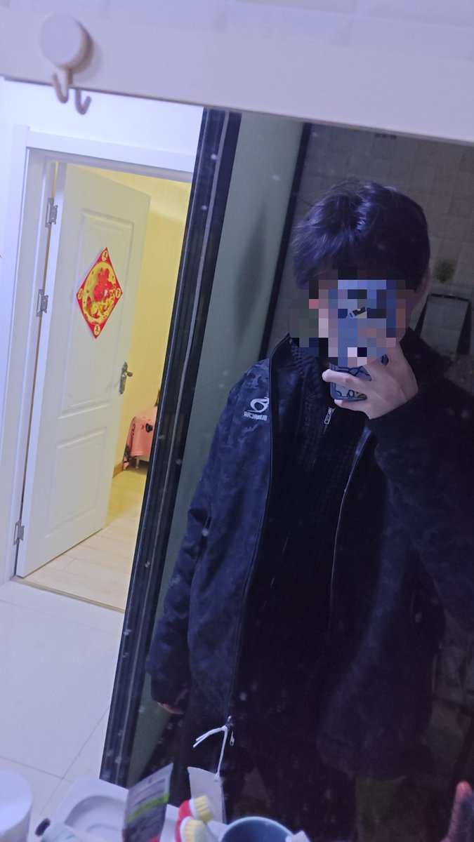 feng74162912's tweet photo. 出门寻找馒头逼 #沈阳 #小帅 #体育生 #母狗 https://t.co/iMZZBrfy2k