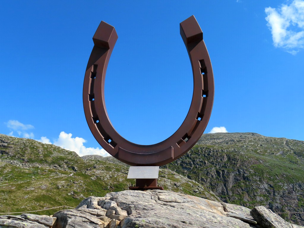 TravelStanley's tweet photo. An oversized horseshoe near the Loen Skylift recalls Sleipner, Odin's legendary eight-footed horse who is said to have left a hoofprint on Mount Hoven east of Nordfjordeid, Norway. #horseshoe #LoenSkylift #Sleipner #MountHoven #Nordfjordeid #Norway https://t.co/BsRm1JIOqy