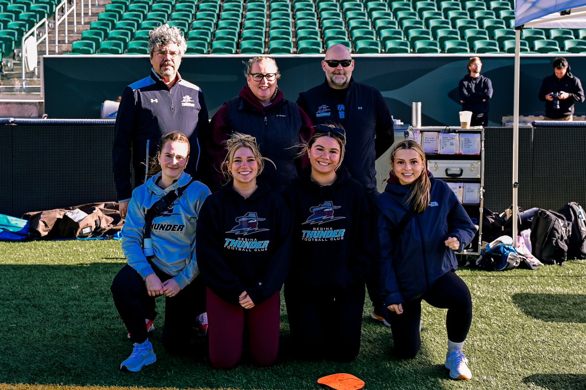 Regina Thunder tweet media