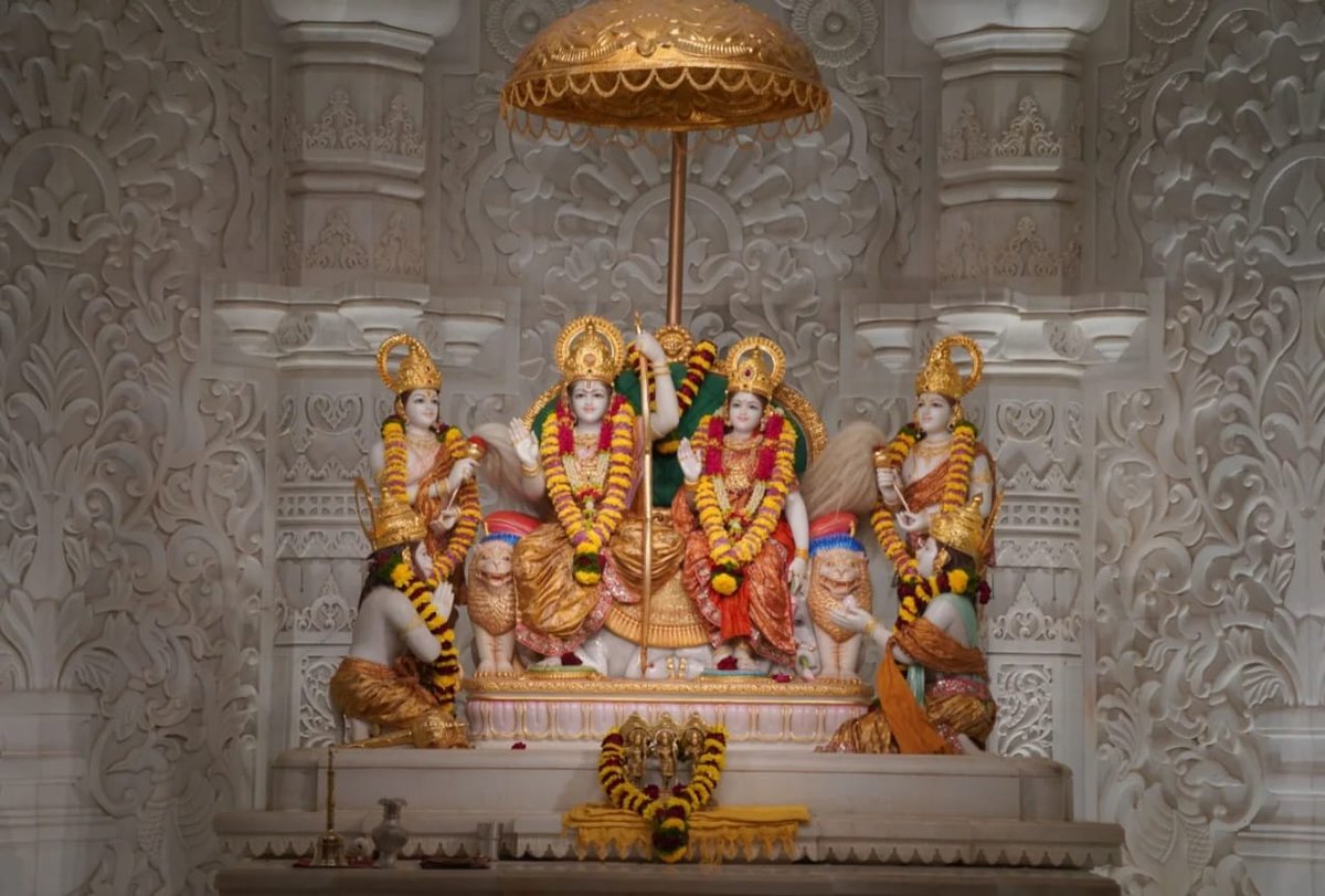ShriAyodhya_'s tweet photo. राजा राम का दिव्य दरबार📍 https://t.co/B6Si0ycvig