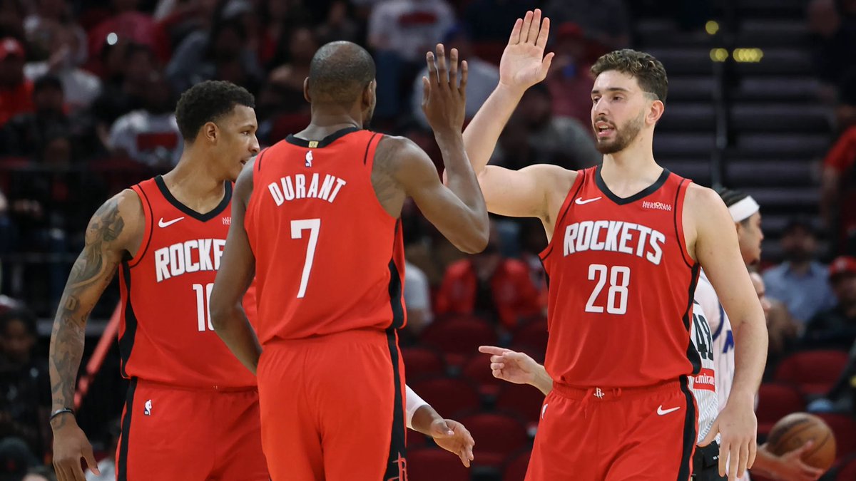 robowyd's tweet photo. Which of these teams in the West do you see being eliminated first in the playoffs? 

Lakers

Wolves

Suns

Rockets https://t.co/VL5QtxVBOu