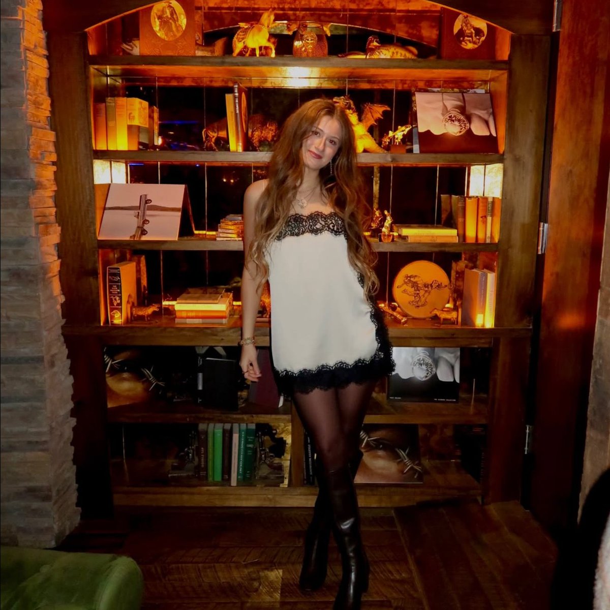 postysbar tweet media