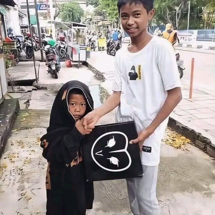 FlyingGunman's tweet image. good morning good people. seperti biasa. lesgo mutualan, instant fb kalo muncul di notif