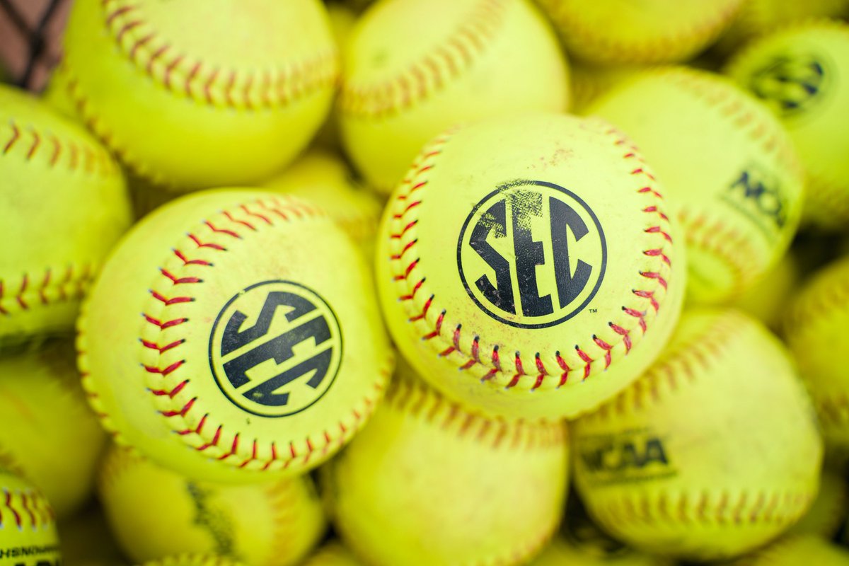 Arkansas Softball tweet media