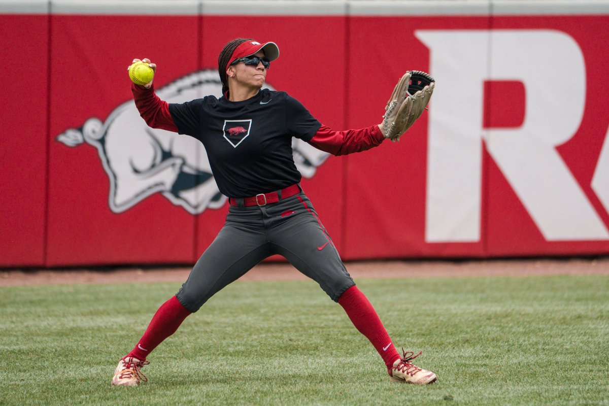 Arkansas Softball tweet media