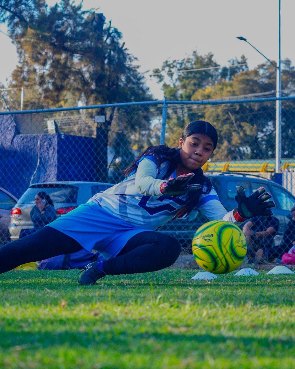 📸| ¡NO PARAMOS! 🔥

Desde la unidad Deportiva MAV 🏟️ completamos nuestra sesión con toda la actitud 💪🏻.

¡vamos, TORITAS! 💜