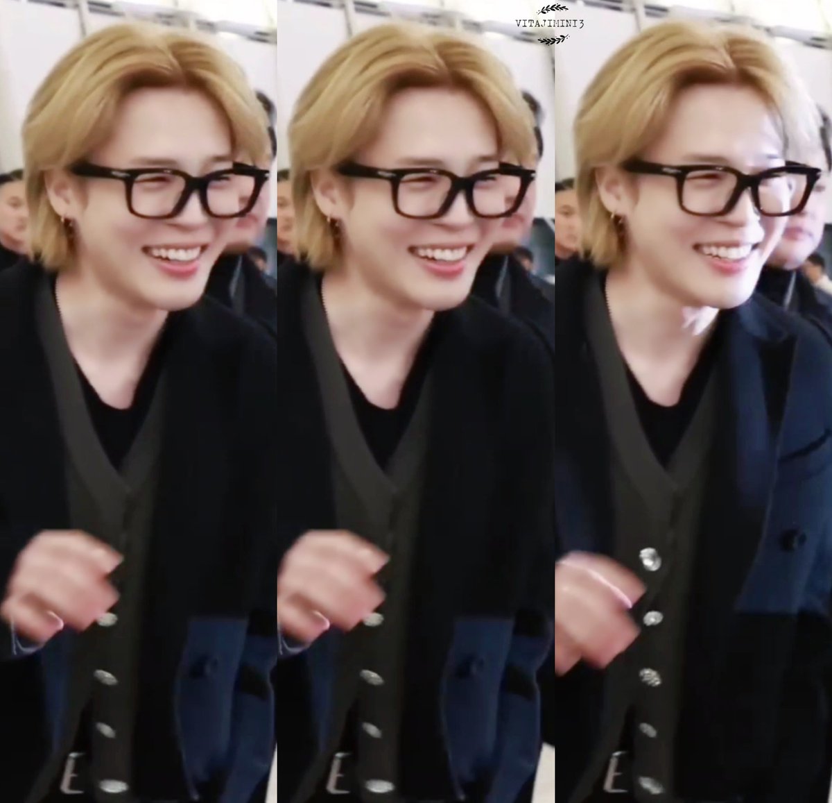 지민시 

소중하고 소중한 우리 지민 ♡
오늘도 소중하게 대하기 ♡
소중하고 소중하게 사랑하기 ♡

JIMIN JIMIN ♡
#지민이랑_끝까지가기
#WithJiminTillTheEnd
#지민아사랑해_여전히_앞으로도
#지민 #JIMIN #PARKJIMIN