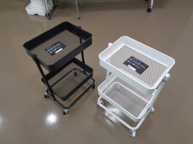 ecop6340's tweet photo. 【新着商品のお知らせ】ワゴン各￥1650その他たくさんの商品出ています♪ 気になるものがありましたらお気軽にお問合せください(*^-^*) https://t.co/a3Jr9lZqdu