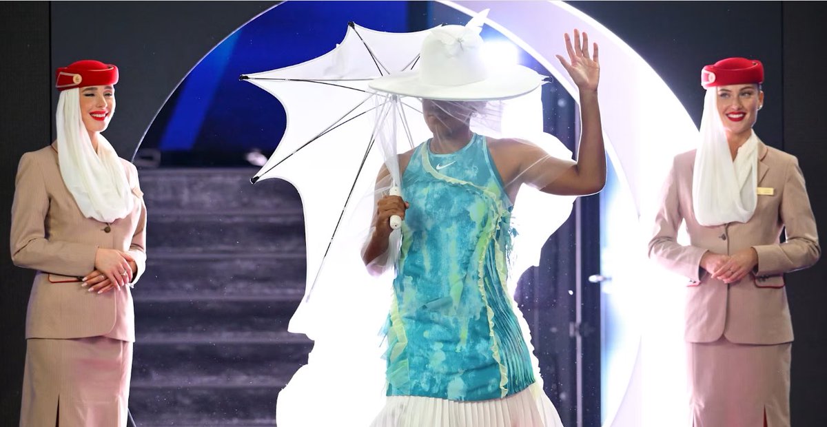 lawntennis's tweet photo. The Rise And Fall Of Naomi Osaka FULL STORY at https://t.co/uw6Qd9BMNG #naomiosaka #naomi #osaka #australianopen #jellyfish Story at: https://t.co/AAWHjBHvkv https://t.co/m6rCPKyKKz