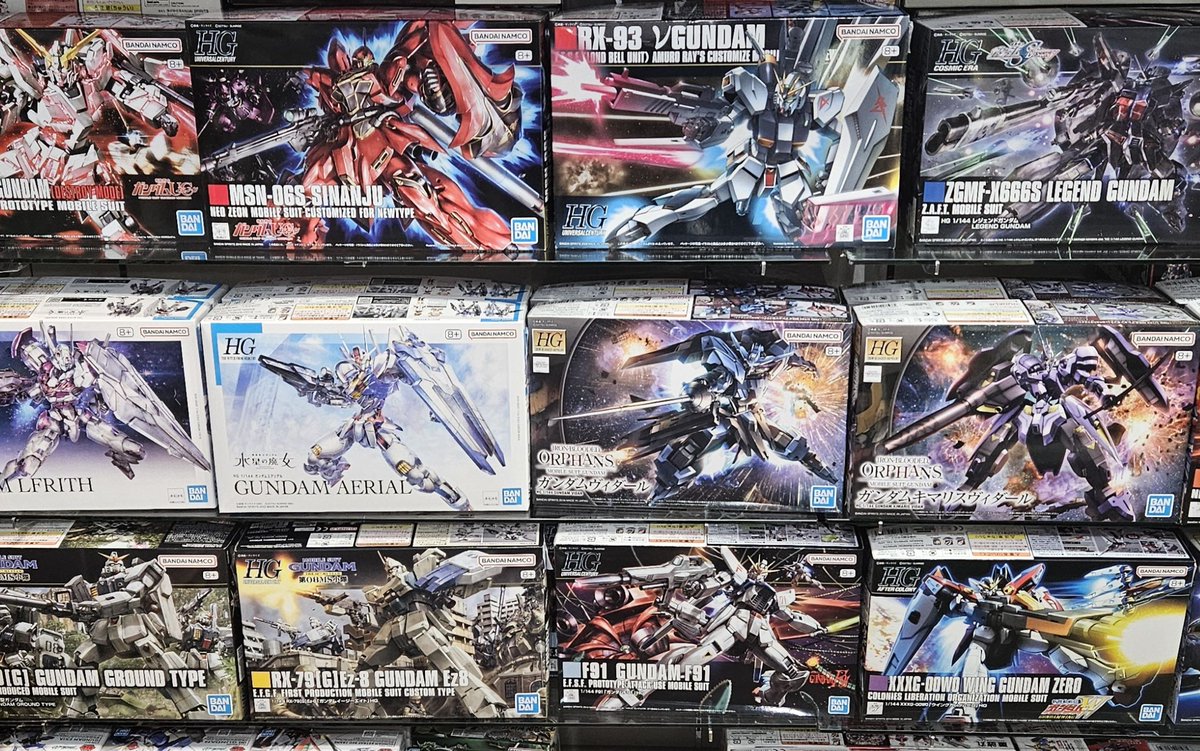 5階売場に再入荷🎵 #バンダイ #ガンプラ ✓HGUC 1/144 Ξガンダム