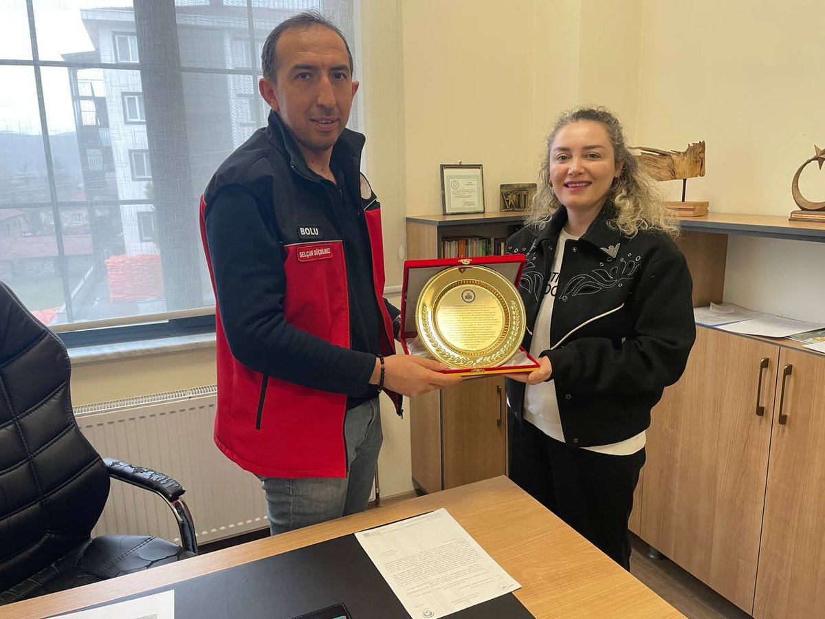 📍Bolu

Genel Başkanımız Elif Budak Mutluer tarafından Seben İlçe Tarım ve Orman Müdürlüğü  ziyaret edildi.

İlçe Müdürü Sayın Selçuk Güçbilmez  ve meslektaşlarımız ile bir araya gelindi. Bakanlık görüşmelerimiz ve sendikal çalışmalarımız hakkında bilgi paylaşıldı.

İlçe