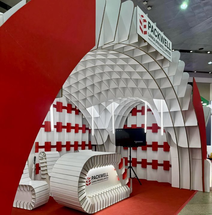 PackwellLanka's tweet photo. Happy Love Paper Week! 💚📦

We are proudly showcasing this stunning corrugated booth we built – proof that sustainable packaging can be bold and beautiful !
With corrugated’s impressive 69–74% recycling rate, there’s love to go around… and around… ♻️🔄
This weekend reminds us: paper scores big on sustainability – renewable, recyclable, and circular.
#LovePaperWeek #SustainablePackaging #Corrugated
