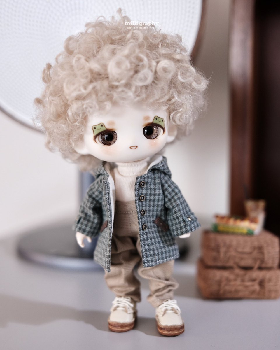 🌧️
2월 7일 마켓더레인에 참가합니다.

👉🏻 밀리그라피 라인업 안내

- 오비츠11 사이즈 의상
(오픈타입 퍼카라자켓 / 후드자켓 등)

- 둥근코&amp;둥근곰 슈즈
- 미니어처 라탄 소품

🏷️ 부스위치 C3