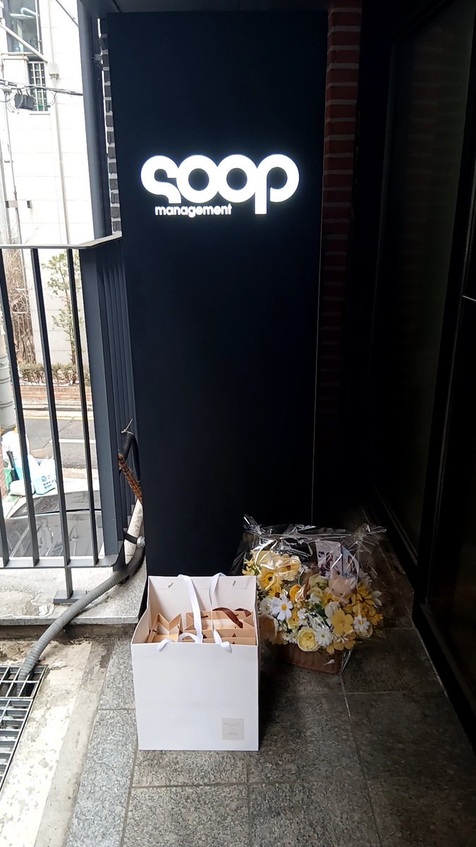 생일 소원들이 모두 이루어지길 바라ෆ

#김민주 #민주 #ミンジュ #KimMinJu