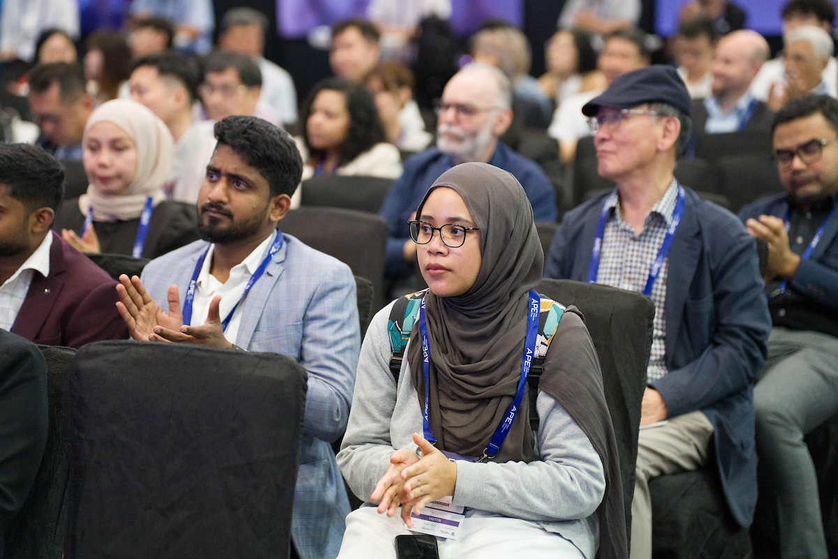 APE_2025's tweet photo. Afternoon Highlights at APE 2026 Day 2 - Don't Miss
📊 EPIC TechWatch: Photonics in Life Sciences, Medical, Semiconductor &amp; Communications
⏰ 13:00-14:30 | Technical Theatre
🌏 EUROPE meets ASIA - Innovation in Photonics by W3+ Fair, IVAM &amp; EPIC
⏰ 15:00-17:00 | Technical Theatre https://t.co/CJ6KNuNeKV
