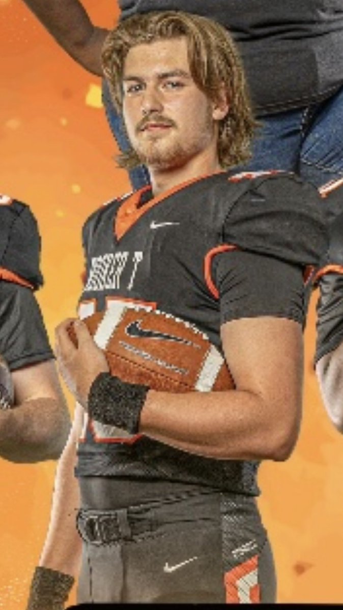 Booker T Football tweet media