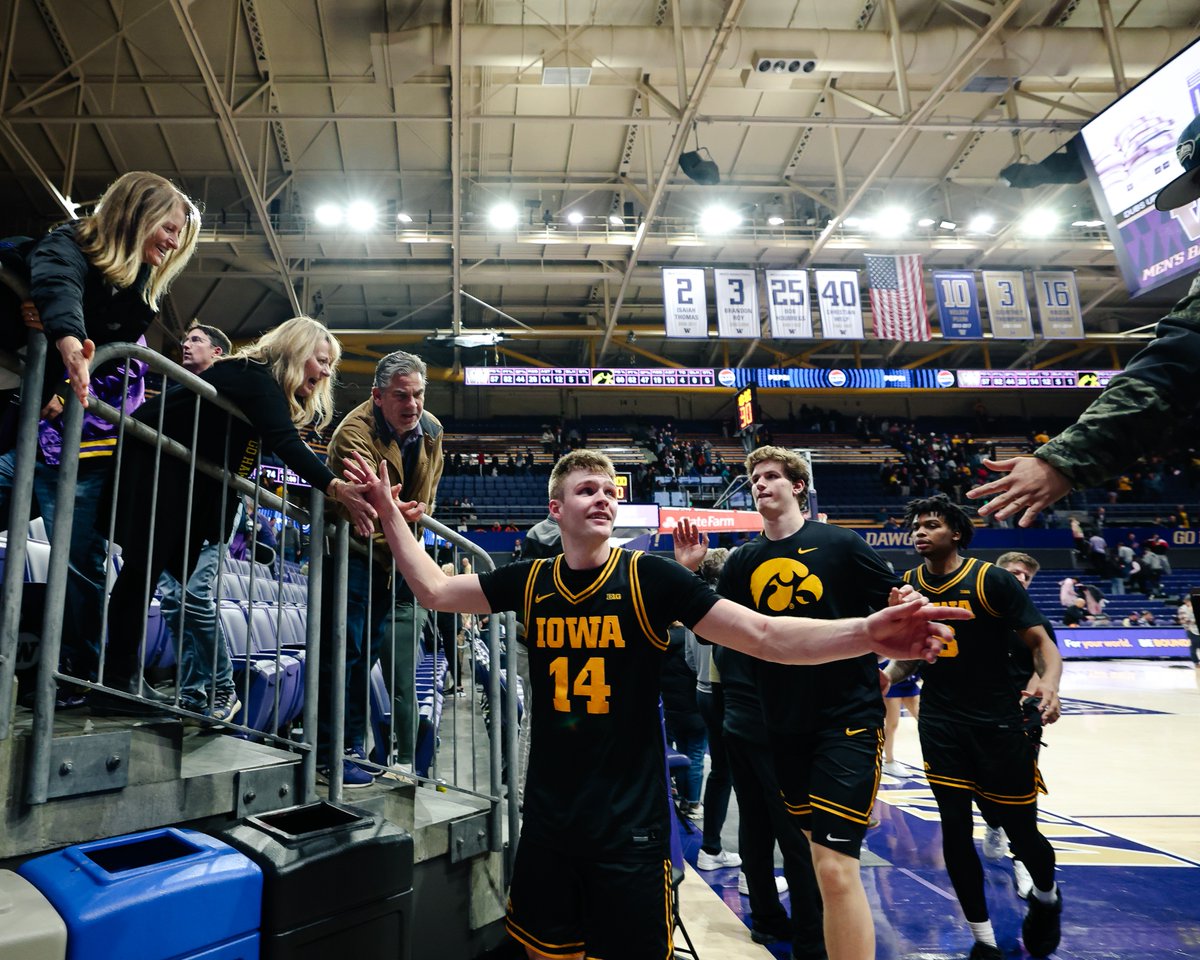 Iowa Men’s Basketball tweet media
