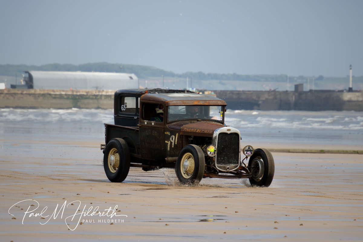 pmhimages's tweet image. Looking the part

Watermark-free, hi-res downloads, prints, gifts &amp;amp; wall art available in the #RaceTheWaves gallery on pmhimages.com. Does your car feature?

#Ford #ModelA #rtw #rtw2025 #beachrace #motorsport #car #cars #carenthusiast #petrolheads #classiccar #classic