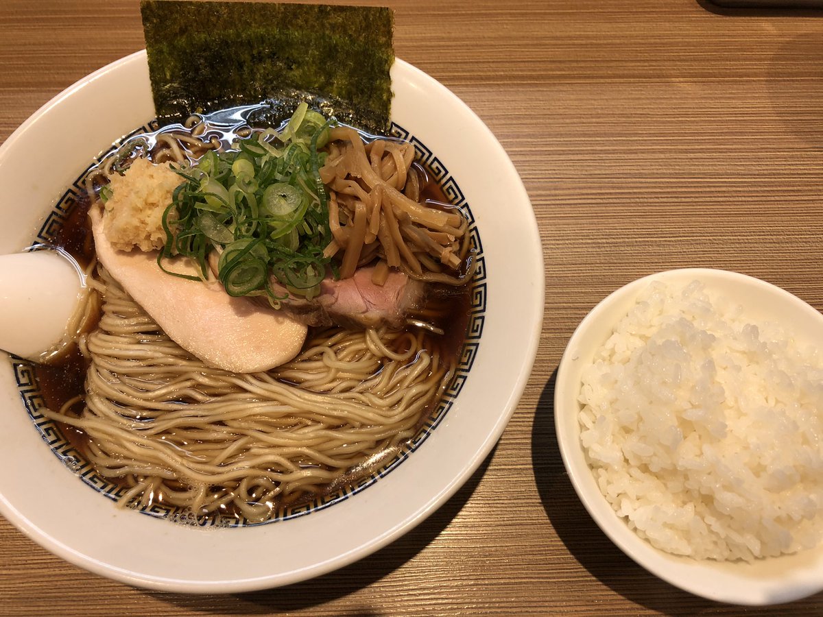dragon_stop's tweet photo. 池袋、「ROCK'ANDO 六感堂」さん

生姜そば醤油麺大盛＋ライス

感謝、ありがとうございます
あのころのみんなは元気かな

#六感堂
#DEPARTURE
#BELIEF &amp; #FREEDOM
#方舟
#ラーメンラリー2000 https://t.co/LalBFAZWbK