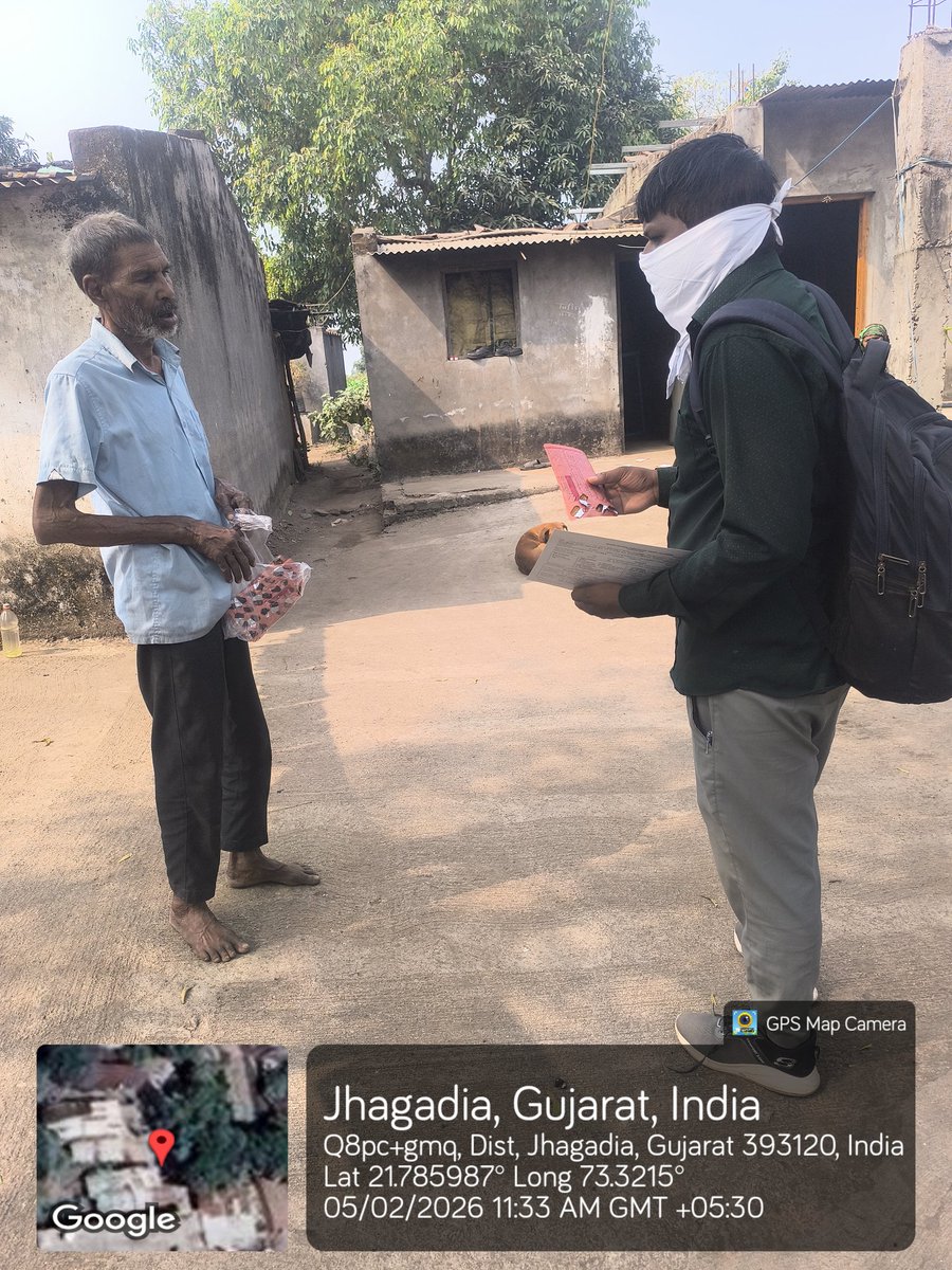 aamraisingpura's tweet photo. આજ રોજ આયુષ્યમાન આરોગ્ય મંદિર #Raisingpura બીપી પેશન્ટનું ફોલોપ લઈ નિયમિત દવા લેવા માટે યોગ્ય સલાહ સૂચન તેમજ #cfhc સર્વે તથા #NVBDCP સર્વેન્સની કામગીરી ,#TB પેસેન્ટની મુલાકાત લીધી ,સ્થાનિક લોકોને મચ્છરજન્ય રોગો ,લક્ષણો ,ઉપાયો વિશે યોગ્ય માર્ગદર્શન આપવામાં આવ્યું. https://t.co/BK4Z81nH3r