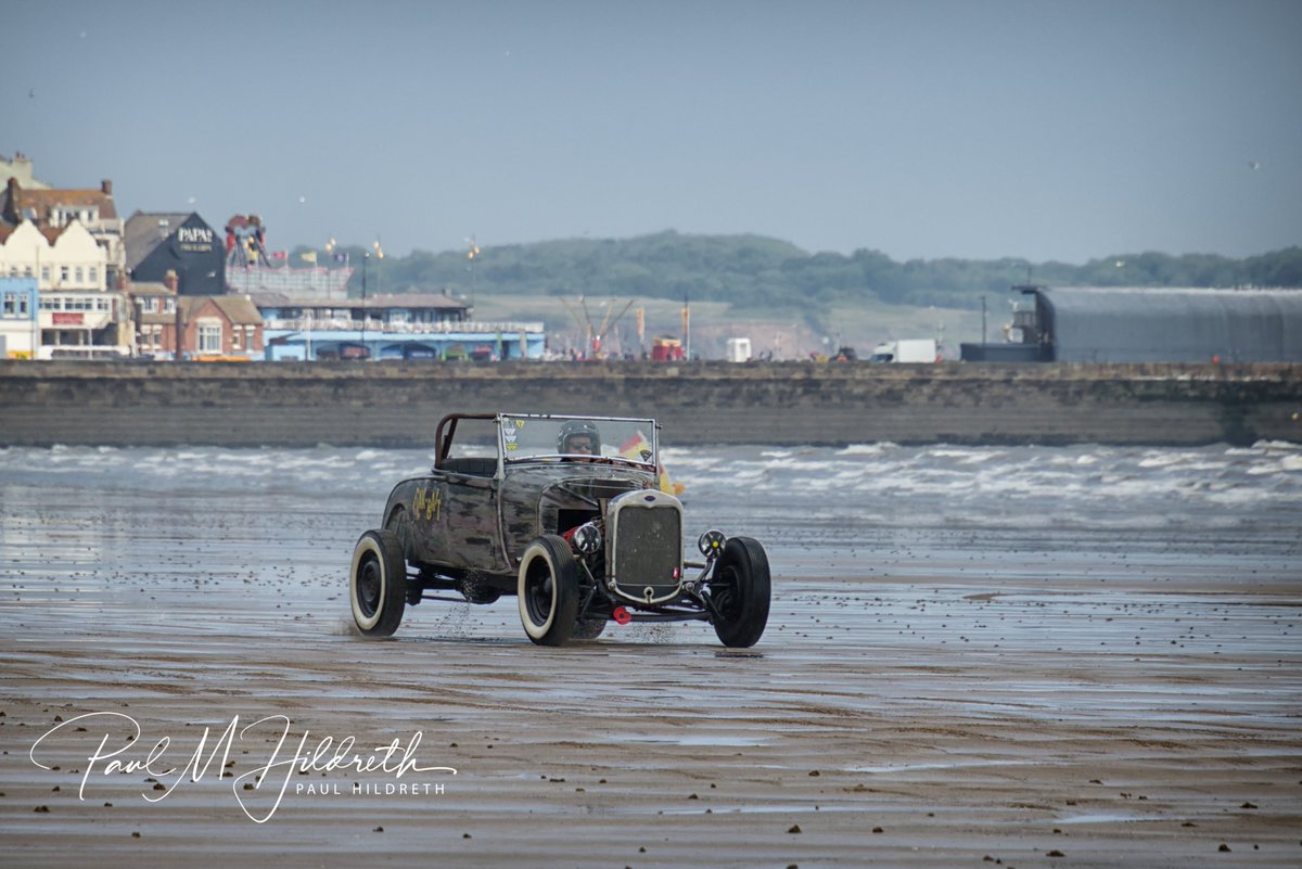 pmhimages's tweet image. Flak Bait in action

Watermark-free, hi-res downloads, prints, gifts &amp;amp; wall art available in the #RaceTheWaves gallery on pmhimages.com. Does your car feature?

#Ford #ModelA #rtw #rtw2025 #beachrace #motorsport #car #cars #carenthusiast #petrolheads #classiccar