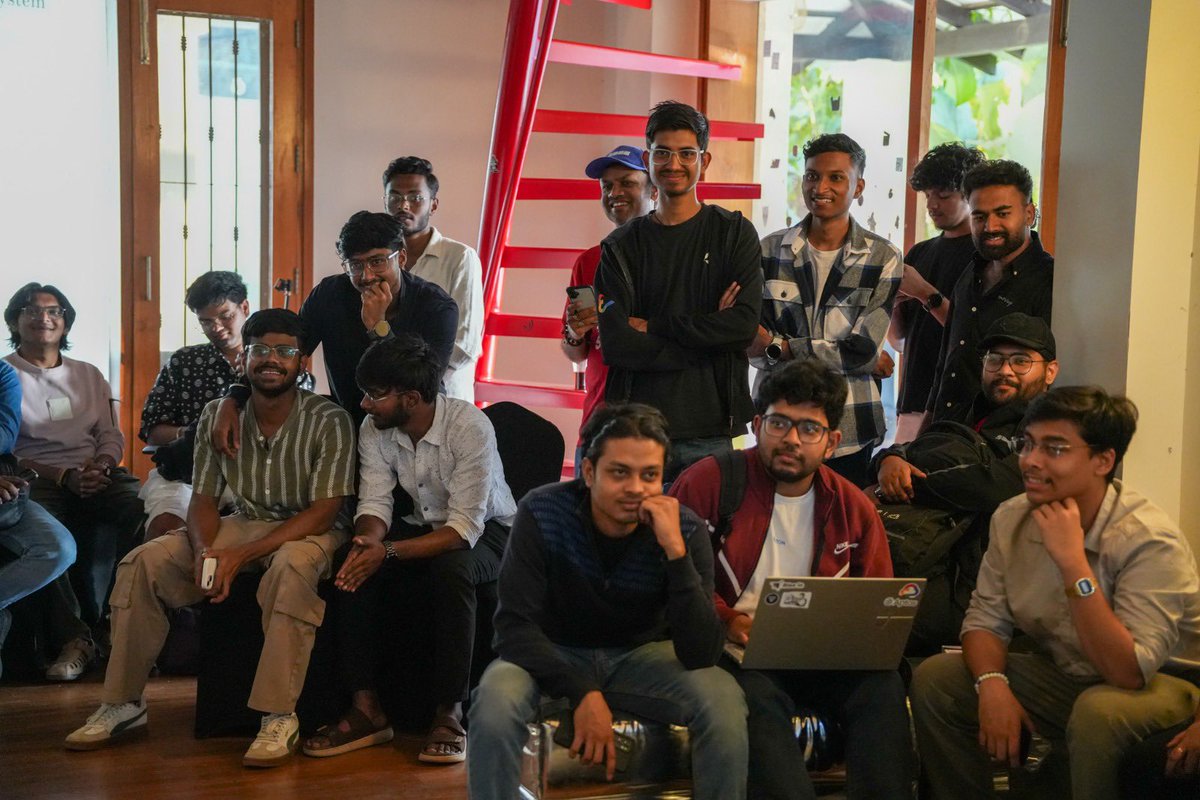 rohithonchain's tweet photo. Cooked BUIDL CTC Ideathon...
built Lendo — on-chain credit from real repayment behavior
infra over hype. always.
@fluxor_ @Creditcoin @ludium_official 
#Fluxor #Ideathon #BUIDL #Builders #Web3Builders https://t.co/Vexu7Ft2Qw