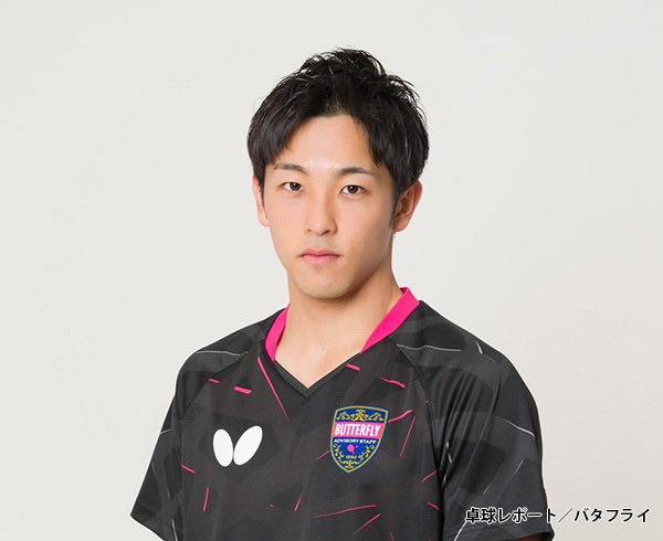 TCROWN_info2021's tweet photo. 先日の全日本選手権、混合ダブルスで準優勝に輝いた、坪井選手の2月のレッスン枠を追加いたしました！
技術指導はもちろん、この機会に全日本の裏話も是非聞いてみてください！
ご予約はHPよりお願いします🙇

https://t.co/zJ2POslk3P https://t.co/0PkkSYulFu