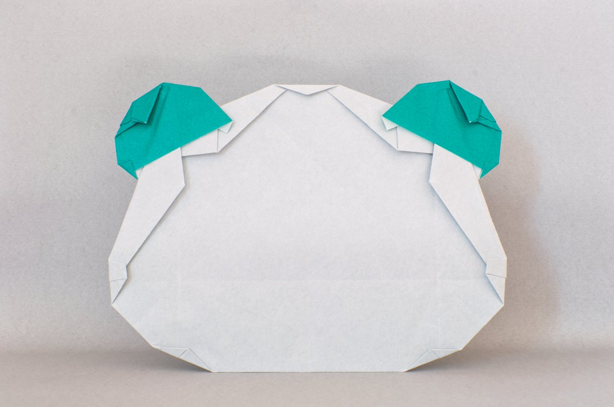 Panda Head v1 (Modified)

From one uncut square.

I changed the ears and face proportions so that it's cuter and easier to fold now.

I changed the name, too.

#origami