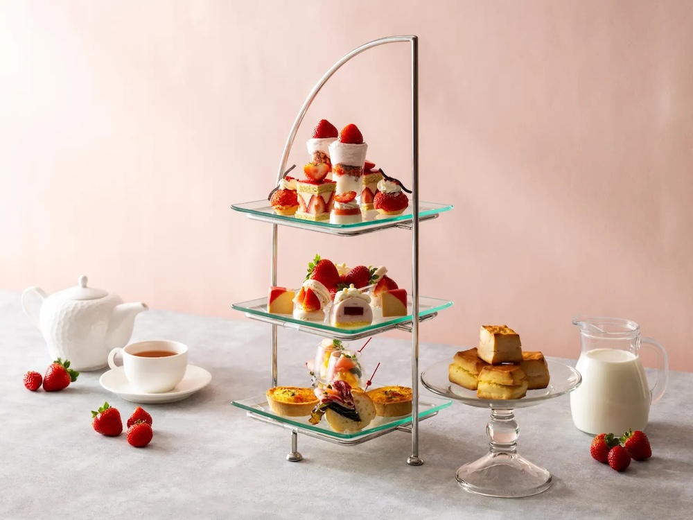 luxuryhotel_jp's tweet image. ヨコハマ グランド インターコンチネンタル ホテル

いちごとミルクのアフタヌーンティー
icyokohama-grand.com/restaurant/det…

フランスで「春を告げるケーキ」として有名な「いちごのフレジェ」をはじめ、甘酸っぱい苺とコク深いミルクのスイーツを楽しめる

2026年2月16日～5月10日