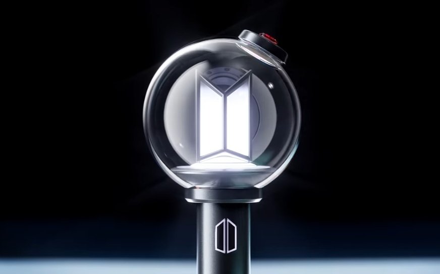 BigHit acaba de anunciar el lanzamiento de la ARMY Bomb Ver. 4 que se vinculará en los conciertos del Arirang World Tour. Es preciosa!💜