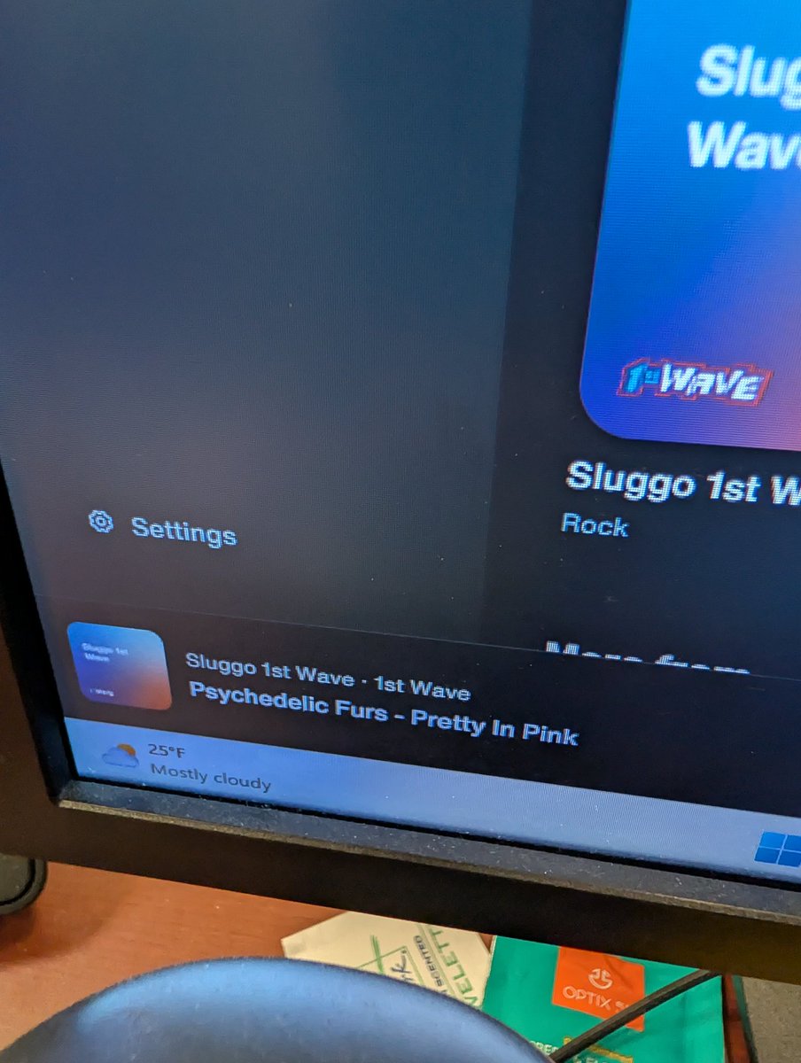 norlynick's tweet photo. @SluggoDoug Why do I think Molly Ringwald when I hear this song lol. https://t.co/OhhVx6v3xA