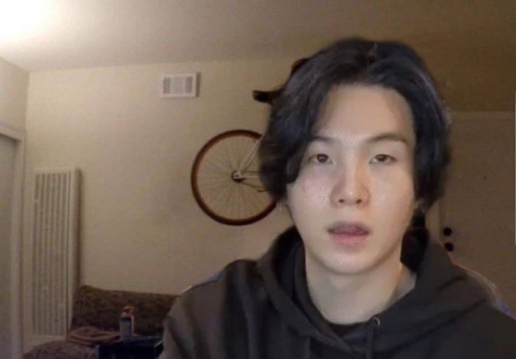 Así las armys que recién compraron la army bomb viendo que ya sacaron la versión 4