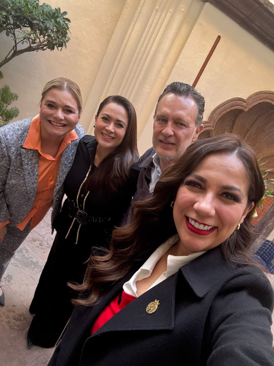 Libia Dennise tweet media