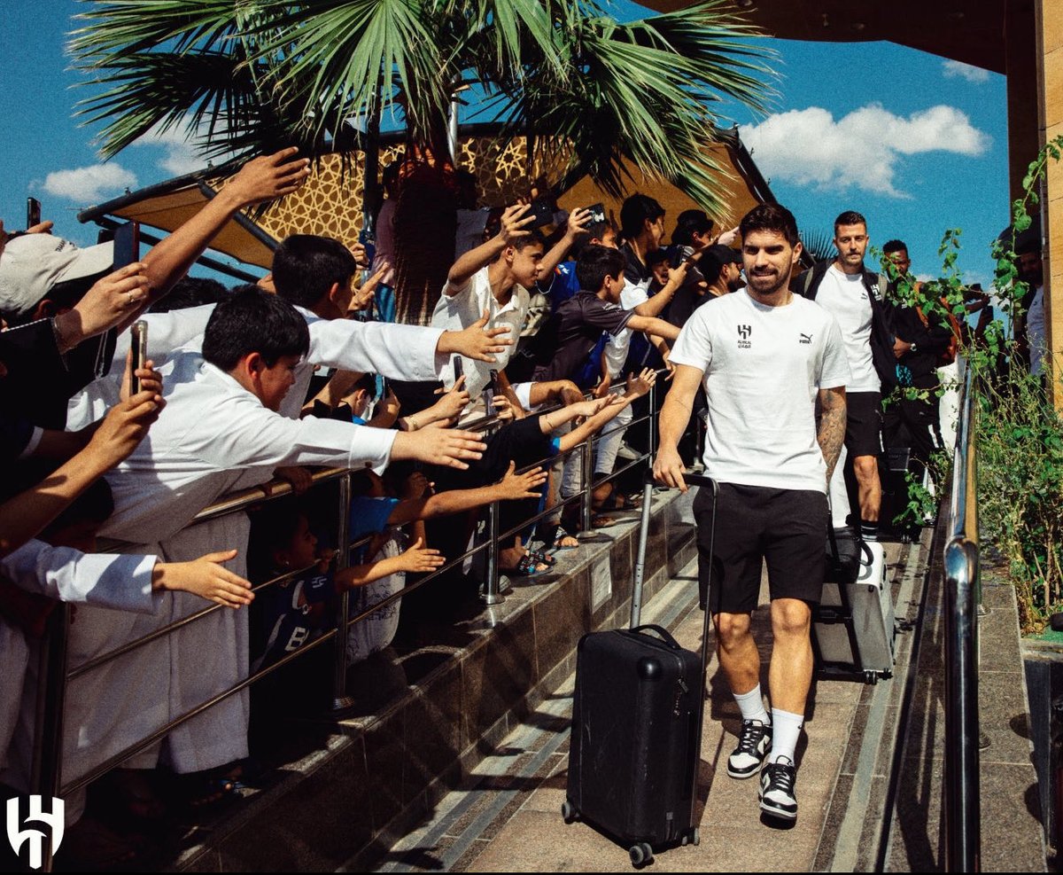 طارق tweet media