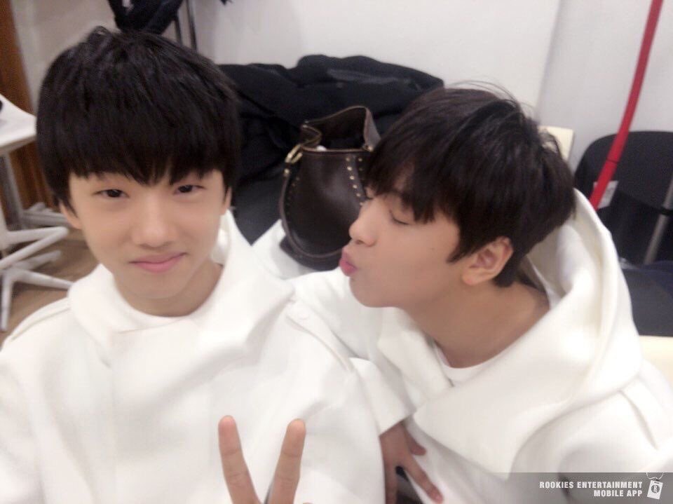 Mona…..🪆🧸 tweet media