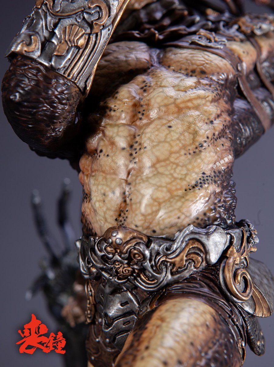 SangZhongStudio's tweet photo. 【丧钟重涂】Narin 王战后铁血大战异形GK涂装作品 PART1（The Predator King VS Alien Queen resin cast kit ，Paint by me. ）【sangzhong Studio 】#PredatorBadlands #kit #painting #Monster #kaiju #predator #Alien #Hunter https://t.co/J9JMqxLFlF