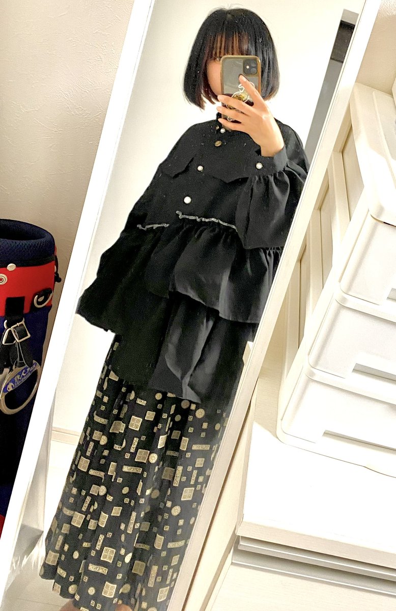 M00Nmini's tweet photo. めちゃめちゃ前に買ったブラウスがポンちゃんとたぶんお揃いだ😳

偶然すぎて驚いた😳

#甘夏ゆず https://t.co/lTtP1MoKZ9