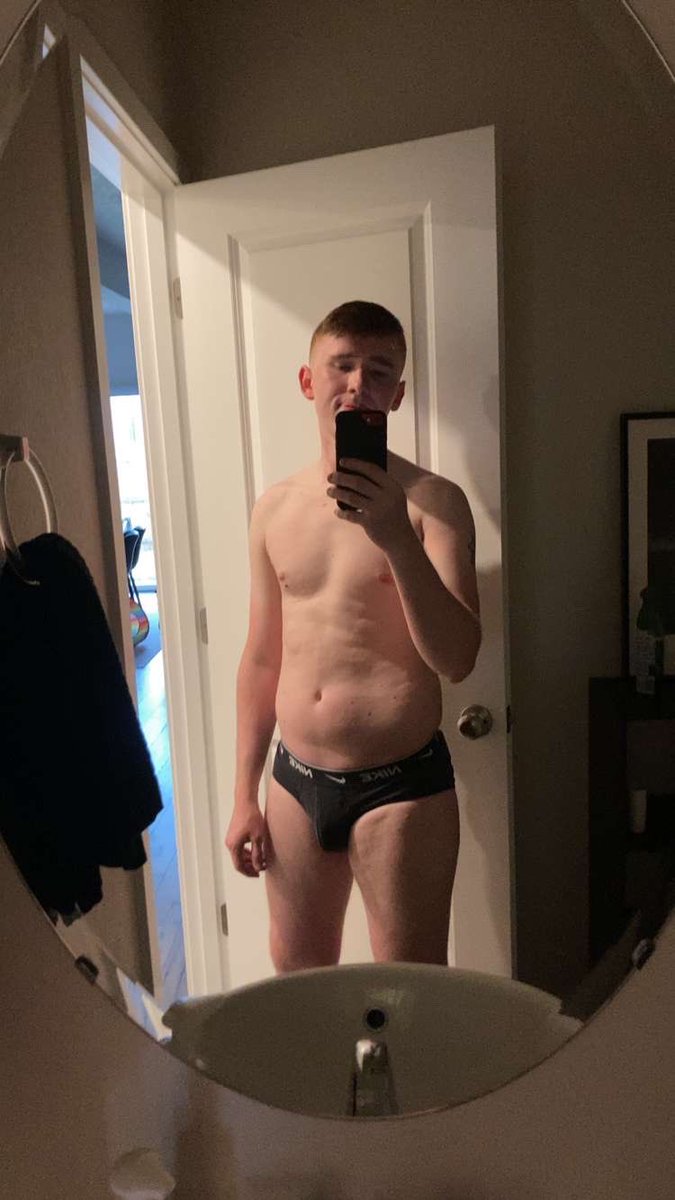 greenbnwater's tweet photo. Plan to photo dump the fitness journey highlights, since June last year (2025), daily. 

To start us off, here’s June 24th (left) and Jan. 26 (right) https://t.co/nITEFpvdRQ