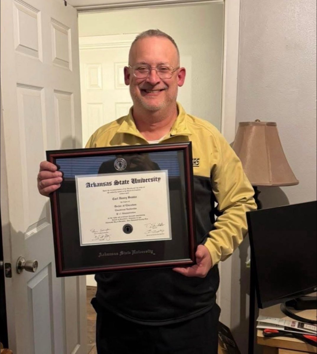 Hispanic TXHSFB Coaches Association tweet media