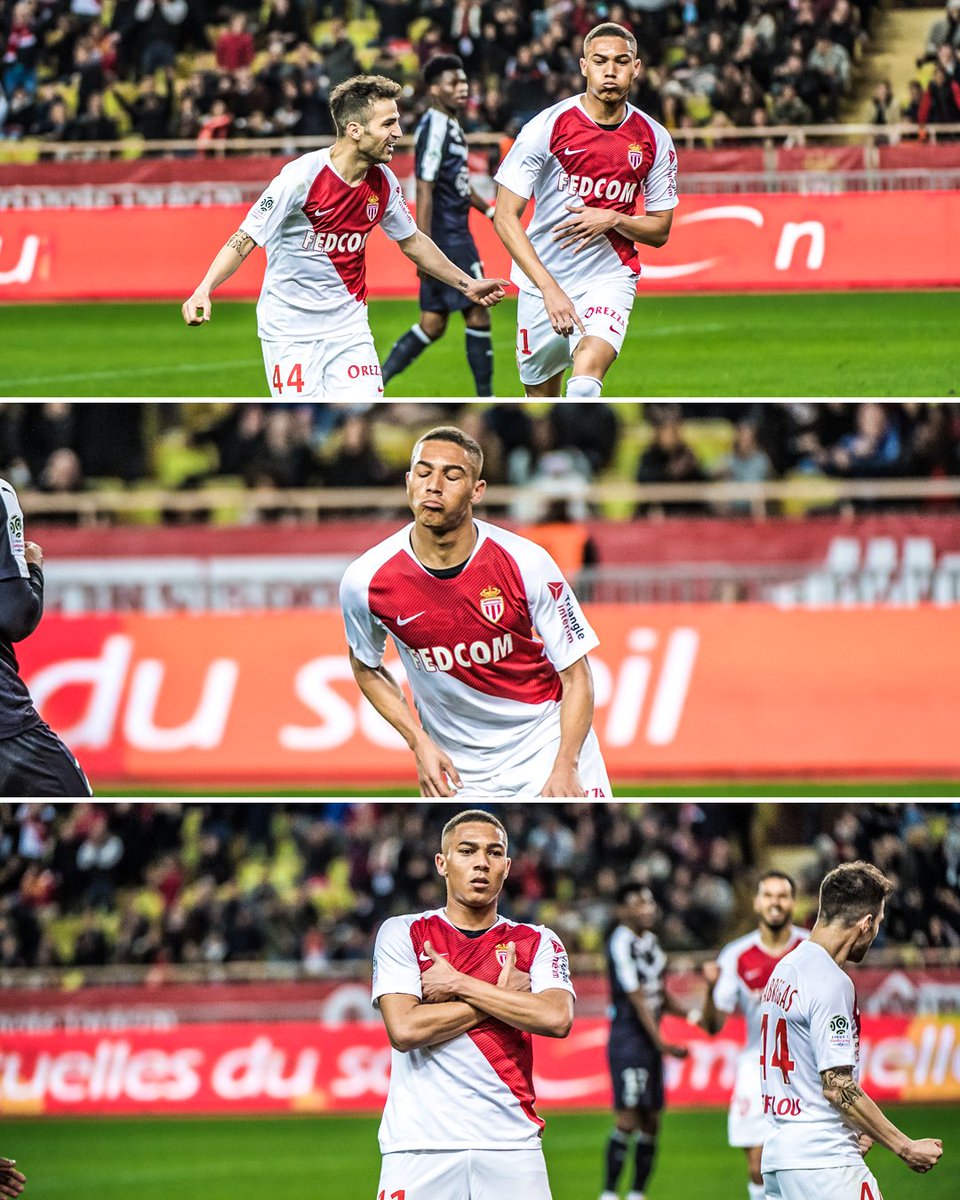 AS_Monaco_BR's tweet photo. 3x Carlos Vinicius 🇪🇪🥵 https://t.co/90lfnUpboV