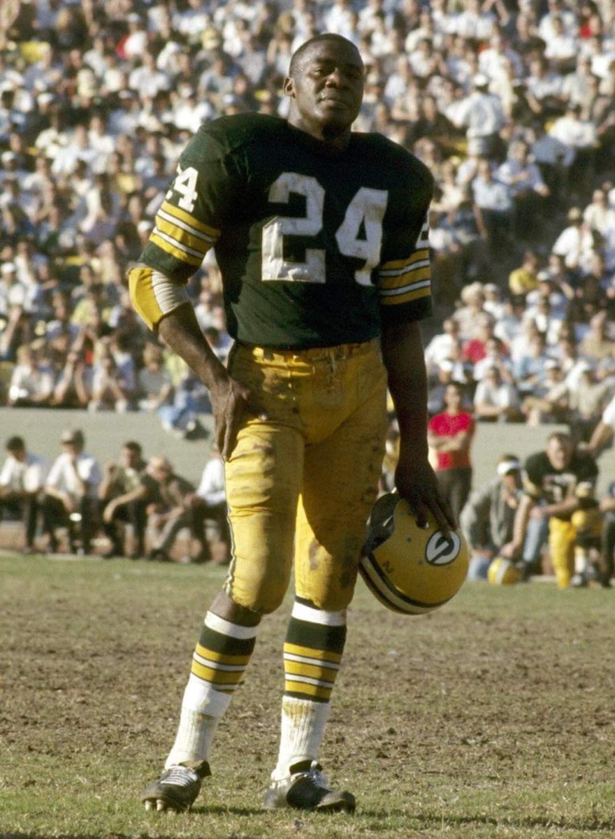 Justin Berna tweet media