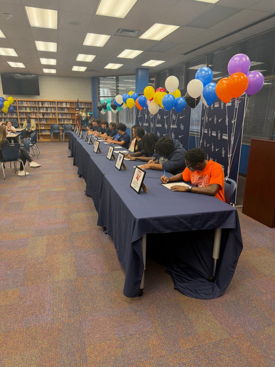 Lake Howell Athletics tweet media