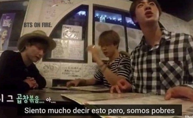 Las Argentinas viendo como salió un army bomb nuevo cuando apenas estamos juntando para las entradas: