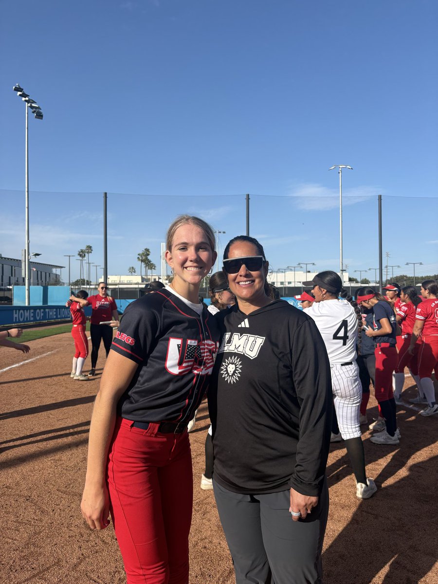 BYablonicky2028's tweet photo. This is a few days delayed but I cannot stop thinking about what an amazing camp I enjoyed at LMU.  Thank you to all the coaches and players for the education and knowledge you shared.
@tairiaflowers @shelbyjeff20 Go LMU softball.
As always thank you to my pitching coach @coachalyssarazo and USA Athletics Cordero/Lopez 16 U.  @softballamerica @ExtraInningSB @USASoftball @LineDsoftball