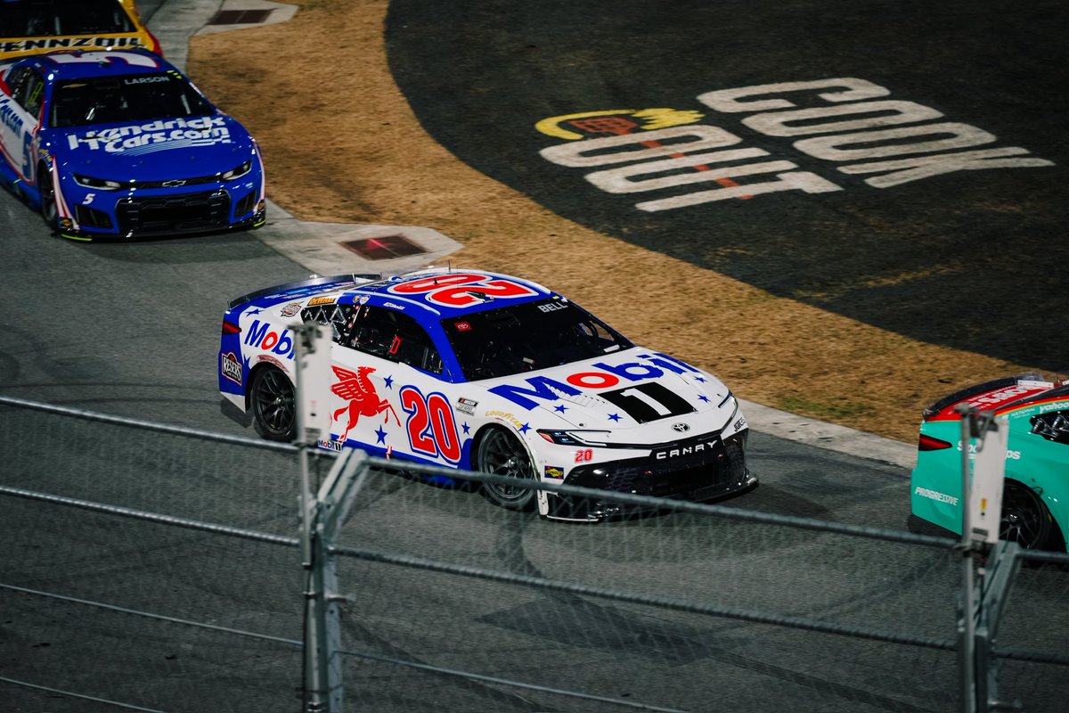 JoeGibbsRacing's tweet photo. Unofficial results from @nascarclash 

P5 - @dennyhamlin 
P6 - @chasebriscoe 
P13 - @CBellRacing 
P14 - @TyGibbs 

#TeamToyota https://t.co/fwvOpWDbip