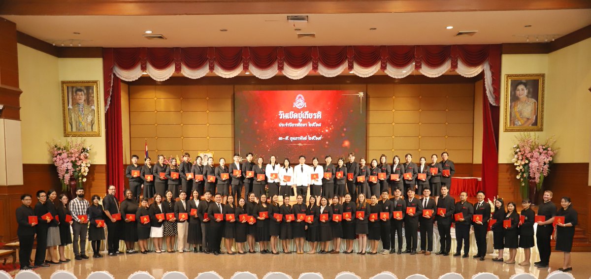 BFITSThailand's tweet image. Proud moments at the SW BFITS Program 🌟 Our bright teachers were recognized for outstanding leadership and excellence in learning—honoring the work that happens daily in the classroom and beyond 🚀

#SW #BFITSProgram #ShineWithBFITS #JoinSW #TeachInThailand 🇹🇭